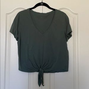 Lululemon front tie crop shirt sz: 6 grey sage